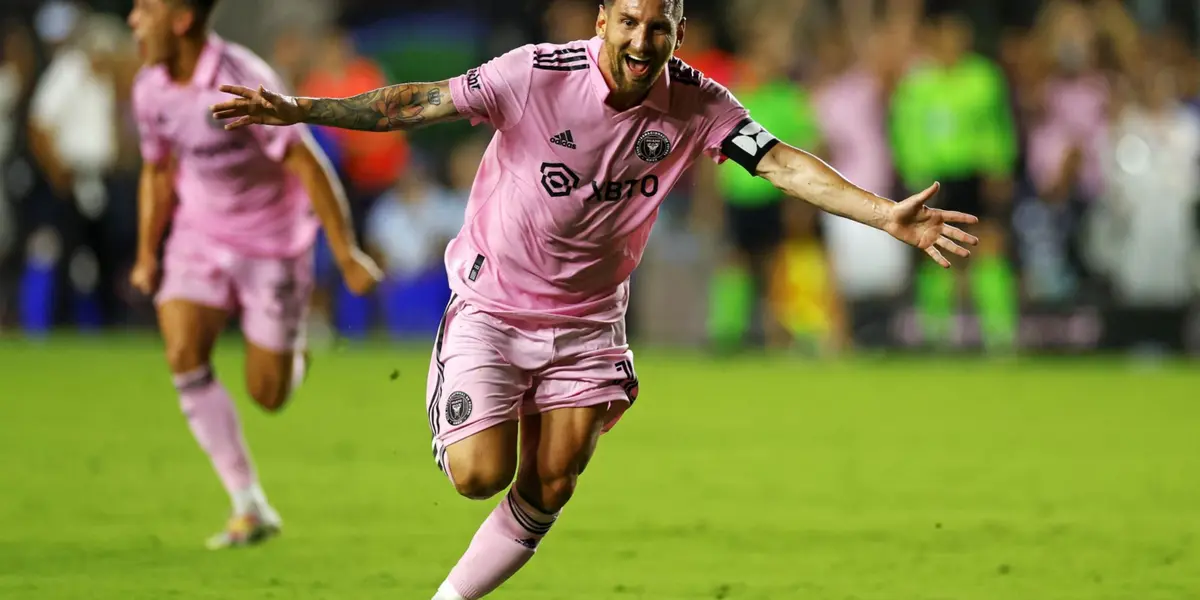 Leo will be on the field.