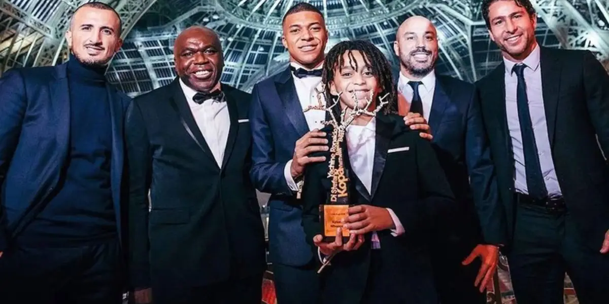 Mbappé's family is not happy in Paris