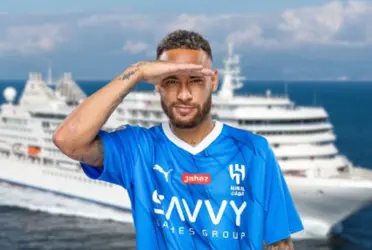 Neymar is injured, but he doesn't seem to care