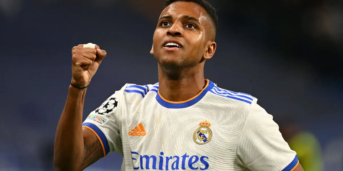 The forward gave a press conference while he is with the Brazilian National Team.