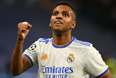 The forward gave a press conference while he is with the Brazilian National Team.