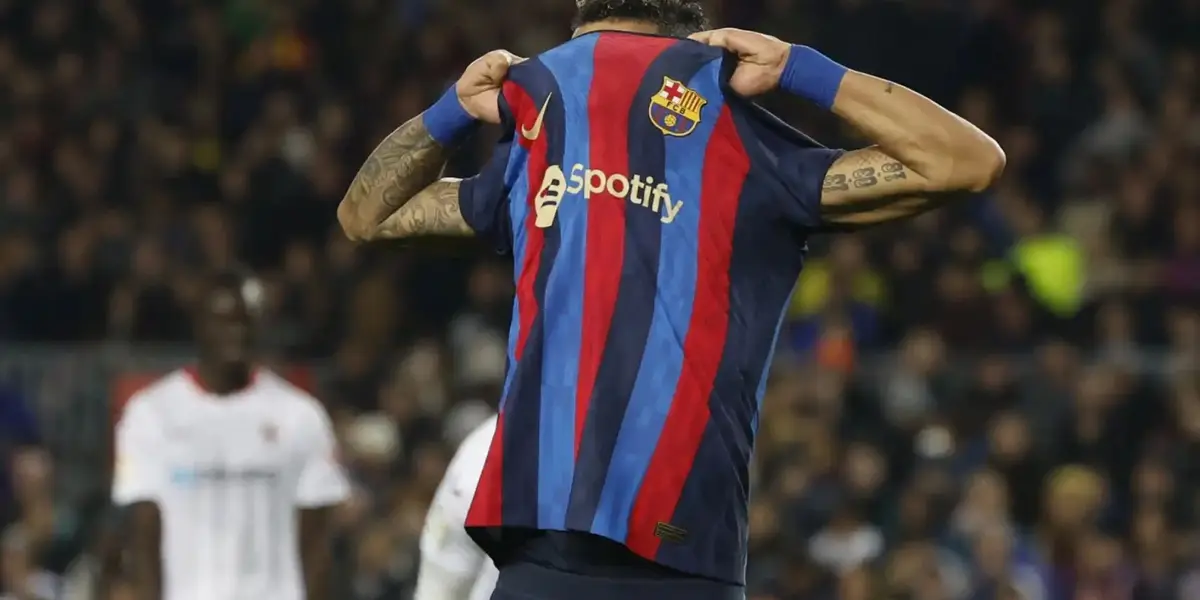 The player who is moving away from Barcelona