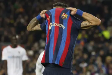 The player who is moving away from Barcelona